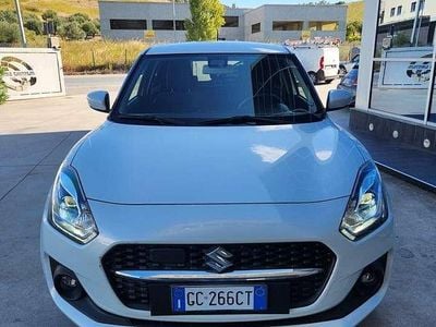 Usata Suzuki Swift Cool 83 CV (61 kW) 2020 Bianco Utilitaria