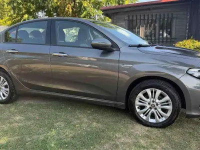 Usata Fiat Tipo Opening Edition 95 CV (69 kW) 2016 Grigio Berlina