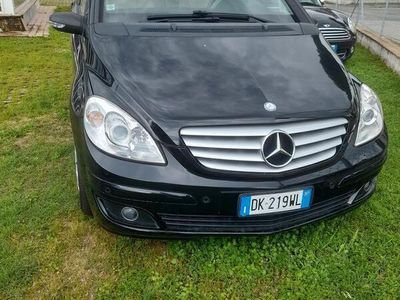Mercedes B170