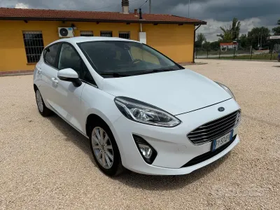 Usata Ford Fiesta Titanium 75 CV (55 kW) 2020 Bianco Utilitaria
