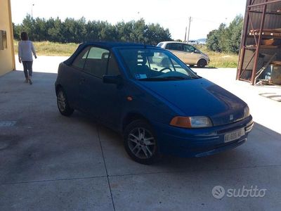 Usata Fiat Punto Cabriolet 1995 Blu Cabrio