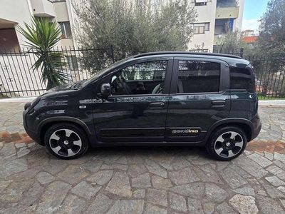 Usata Fiat Panda Cross Cross 69 CV (50 kW) 2025 Verde Utilitaria