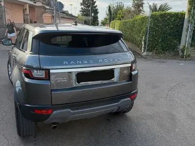 Usata Land Rover Range Rover evoque 179 CV (131 kW) 2017 Grigio SUV