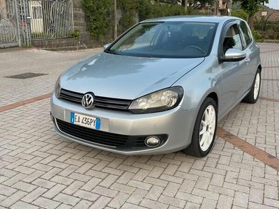 Usata VW Golf VI 102 CV (75 kW) 2011 Grigio Utilitaria