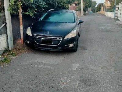 Usata Peugeot 508 SW 112 CV (82 kW) 2011 Nero Station wagon