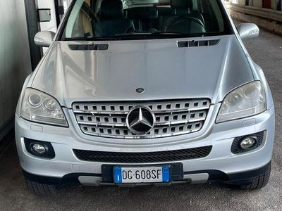 Mercedes ML320