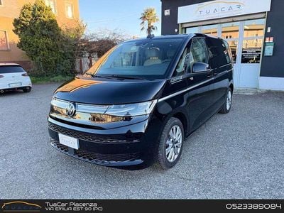 Usata VW T7 Style 150 CV (110 kW) 2024 Nero Furgone