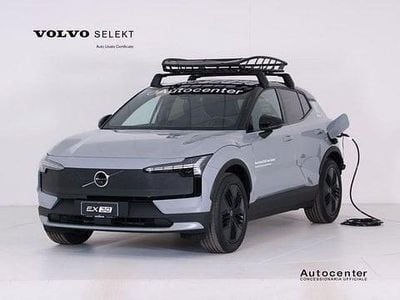 Grigio Nuova 2025 Volvo EX30 CC Performance SUV | 44.900 €