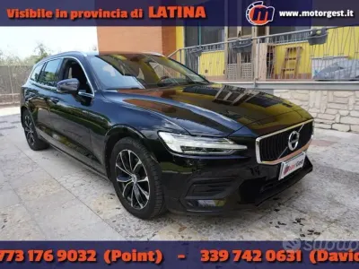 Usata Volvo V60 Business Edition 150 CV (110 kW) 2020 Nero Station wagon