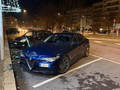 Usata Alfa Romeo Giulia 150 CV (110 kW) 2018 Blu Berlina