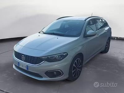 Usata Fiat Tipo S 120 CV (88 kW) 2018 Arancione Station wagon