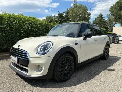 Usata Mini Cooper D 116 CV (85 kW) 2015 Bianco Utilitaria