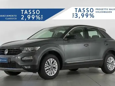 Usata VW T-Roc Style 150 CV (110 kW) 2019 Grigio SUV