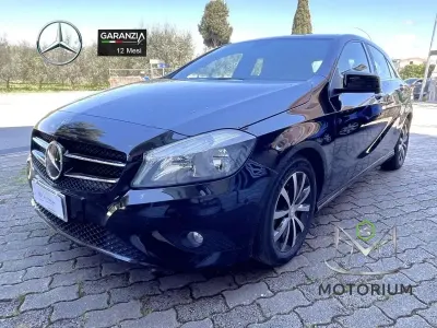 Usata Mercedes A180 Edition 109 CV (80 kW) 2015 Nero Utilitaria
