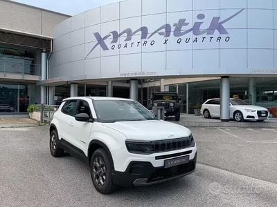 Usata Jeep Avenger Longitude 101 CV (74 kW) 2024 Bianco pastello SUV