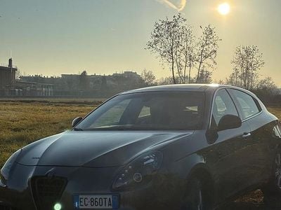 Usata Alfa Romeo Giulietta 105 CV (77 kW) 2010 Utilitaria