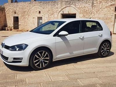 Usata VW Golf VII Highline 150 CV (110 kW) 2014 Berlina