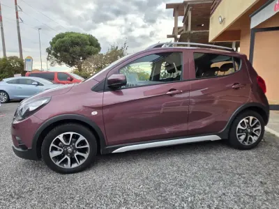 Usata Opel Karl Rocks 73 CV (53 kW) 2019 Viola Utilitaria