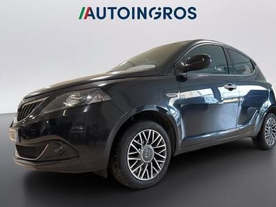 Usata Lancia Ypsilon Gold 69 CV (50 kW) 2022 Nero Utilitaria