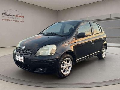 Usata Toyota Yaris 75 CV (55 kW) 2005 Nero met Berlina