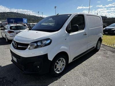 Jade white Usata 2021 Opel Vivaro Enjoy Monovolume | 11.290 € (Ottimo prezzo)