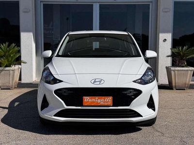 Bianco Nuova 2025 Hyundai i10 Utilitaria | 17.600 €