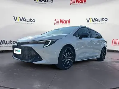 Usata Toyota Corolla Sport 152 CV (111 kW) 2024 Bianco Station wagon