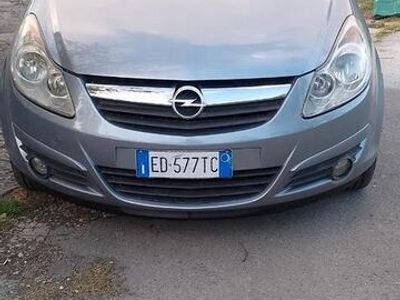 Usata Opel Corsa 75 CV (55 kW) 2010 Utilitaria