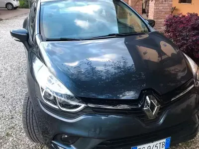 Usata Renault Clio IV Life 73 CV (53 kW) 2018 Berlina