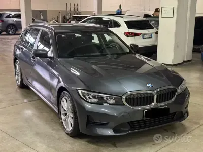 Usata BMW 320 Advantage 190 CV (139 kW) 2020 Grigio Station wagon