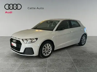 Nuova Audi A1 Sportback Business 116 CV (85 kW) 2025 Bianco ghiaccio metallizzato Utilitaria