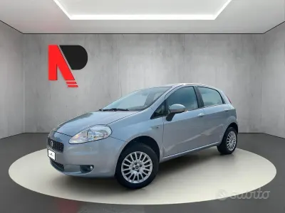 Usata Fiat Punto Active 77 CV (56 kW) 2009 Grigio Utilitaria