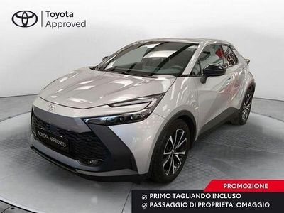 Usata Toyota C-HR Trend 140 CV (102 kW) 2024 Grigio SUV