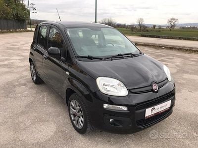 Usata Fiat Panda Lounge 69 CV (50 kW) 2019 Nero Berlina