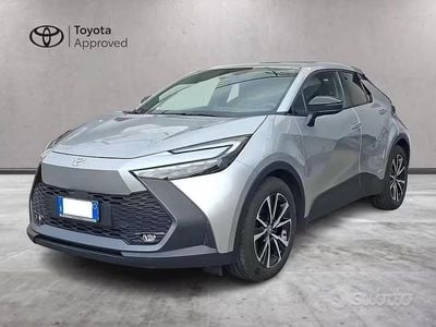 Usata Toyota C-HR Trend 197 CV (144 kW) 2025 Argento SUV