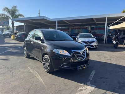 Gebraucht Lancia Ypsilon Gold 95 PS (69 kW) 2012 Schwarz Kleinwagen