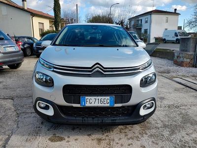 Usata Citroën C3 Shine 74 CV (54 kW) 2017 Grigio Berlina