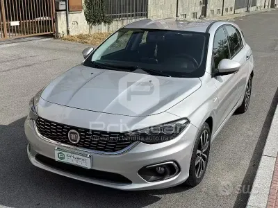 Usata Fiat Tipo Lounge 95 CV (69 kW) 2017 Grigio Utilitaria