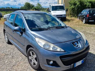 Usata Peugeot 207 Sport 73 CV (53 kW) 2009 Grigio Berlina