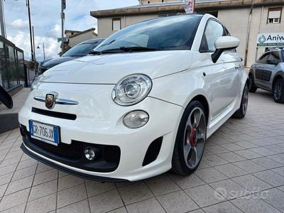 Usata Abarth 500C Turismo 140 CV (102 kW) 2010 Bianco Cabrio