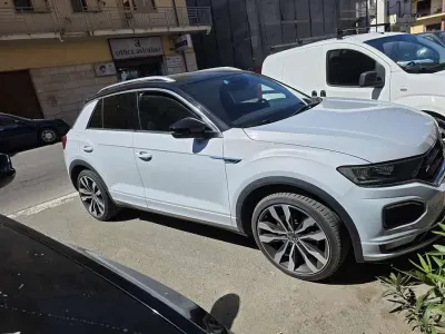 Usata VW T-Roc Sportline 150 CV (110 kW) 2021 SUV
