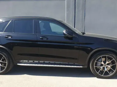 Usata Mercedes GLC220 Premium 194 CV (142 kW) 2022 Nero SUV