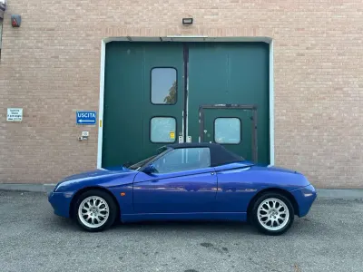 Usata Alfa Romeo Spider 155 CV (114 kW) 1998 Blu/azzurro Cabrio