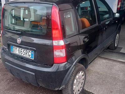 Usado Fiat Panda 4x4 69 HP (50 kW) 2009 Preto Citadino