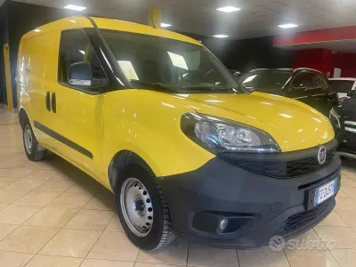 Usata Fiat Doblò S 95 CV (69 kW) 2019 Giallo Monovolume