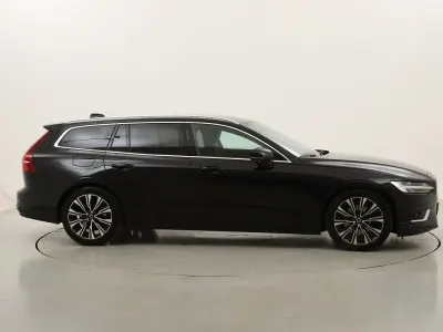 Usata Volvo V60 Plus 197 CV (144 kW) 2023 Neronero Station wagon