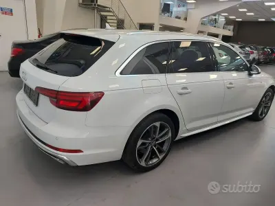 Usata Audi A4 S-Line 150 CV (110 kW) 2019 Bianco Station wagon