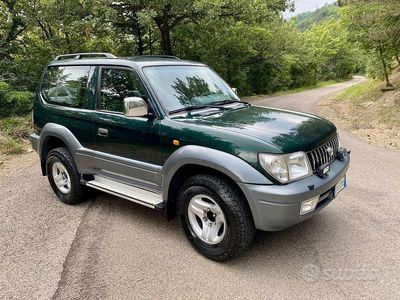 Usata Toyota Land Cruiser 165 CV (121 kW) 2001 Verde SUV