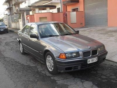 Usata BMW 318 90 CV (66 kW) 1994 Berlina