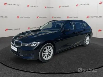 Usata BMW 318 Advantage 150 CV (110 kW) 2022 Nero Station wagon